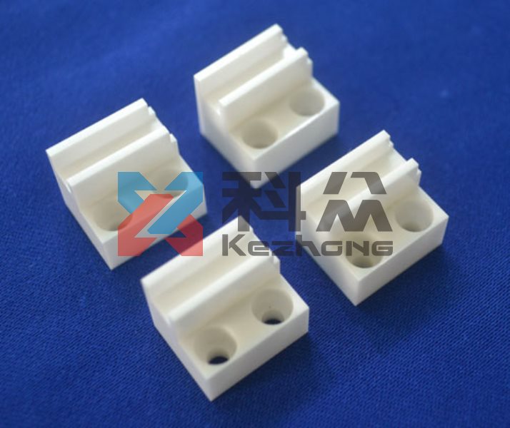 工業(yè)陶瓷在微細加工技術(shù)方面的運用